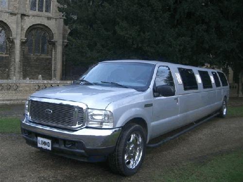 Chauffeur stretch Jeep 4x4 limo 16 seater in East of England, Peterborough, Huntingdon, Stanford, King's Lynn, Norwich, Great Yarmouth, Lowestoft, Wisbech, Spalding, Cambridge, Cambridgeshire, Bedford, Bedfordshire, Newmarket, Bury St Edmunds, Suffolk, Norfolk, Lincolnshire, Northampton, Northamptonshire, Kettering, Leicester and Sudbury.
