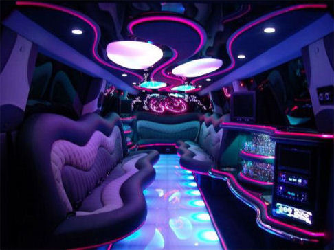 Chauffeur stretched Hummer H2 limousine hire interior in Nottingham, Derby, Leicester, Birmingham Leeds, Bradford, Nottinghamshire, Derbyshire, West Yorkshire, South Yorkshire Midlands.